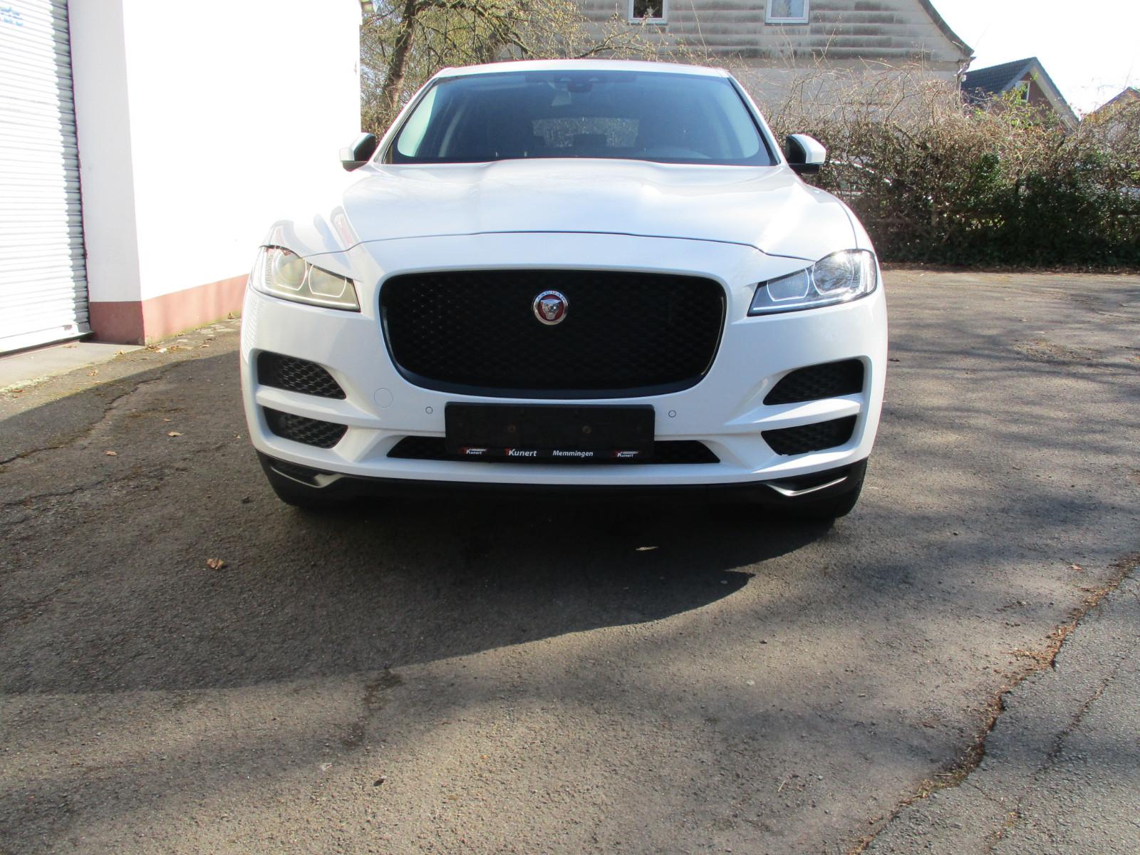 Jaguar F-PACE 3.0D AWD + AHK + Navi + TOP