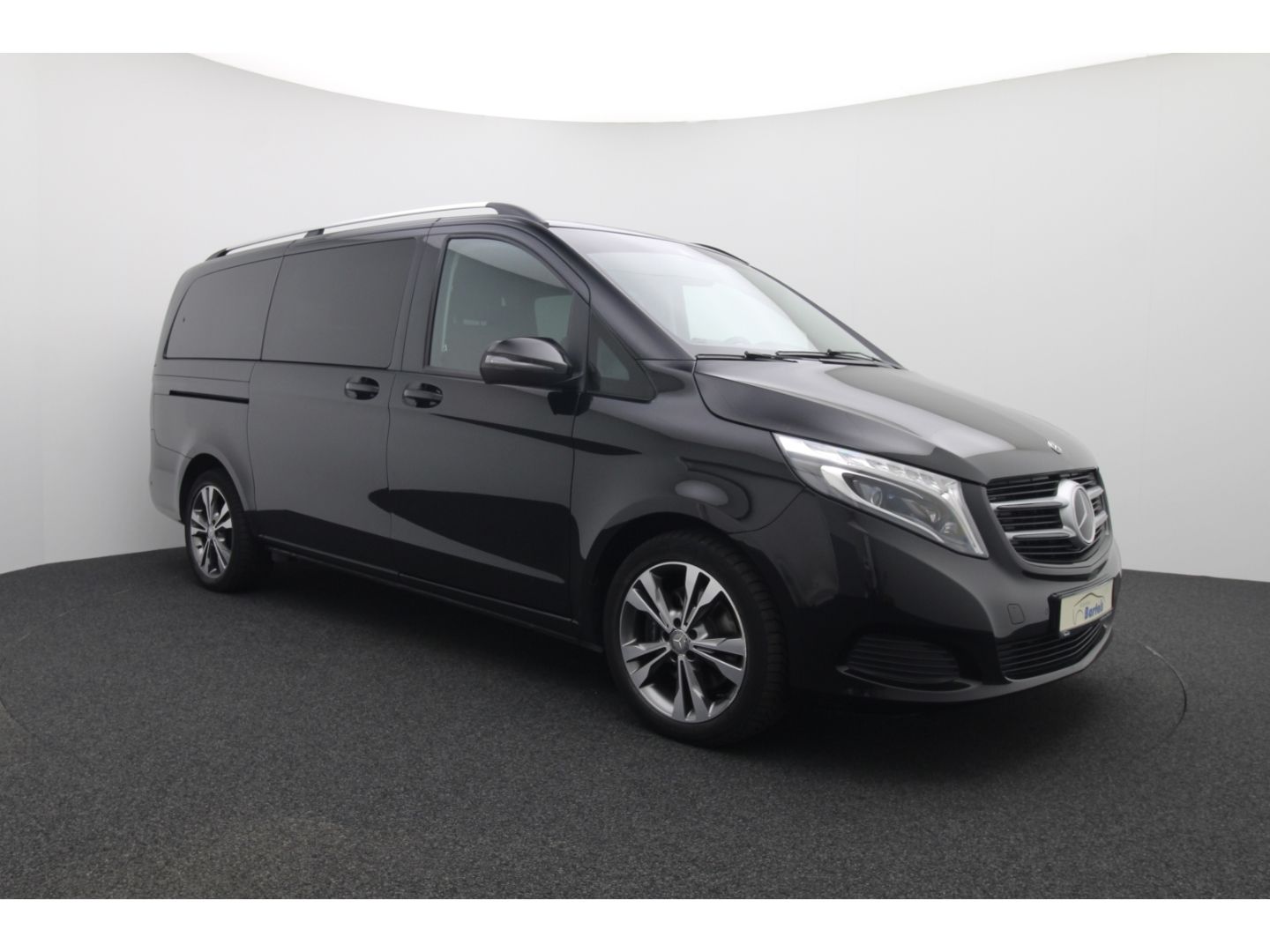 Fahrzeugabbildung Mercedes-Benz V 250 EDITION lang AHK LED Totwinkelassistent 3-