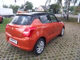 Suzuki Swift 1.2 DUALJET HYBRID Comfort CVT - Suzuki Swift mit Benzin-Antrieb: Orange