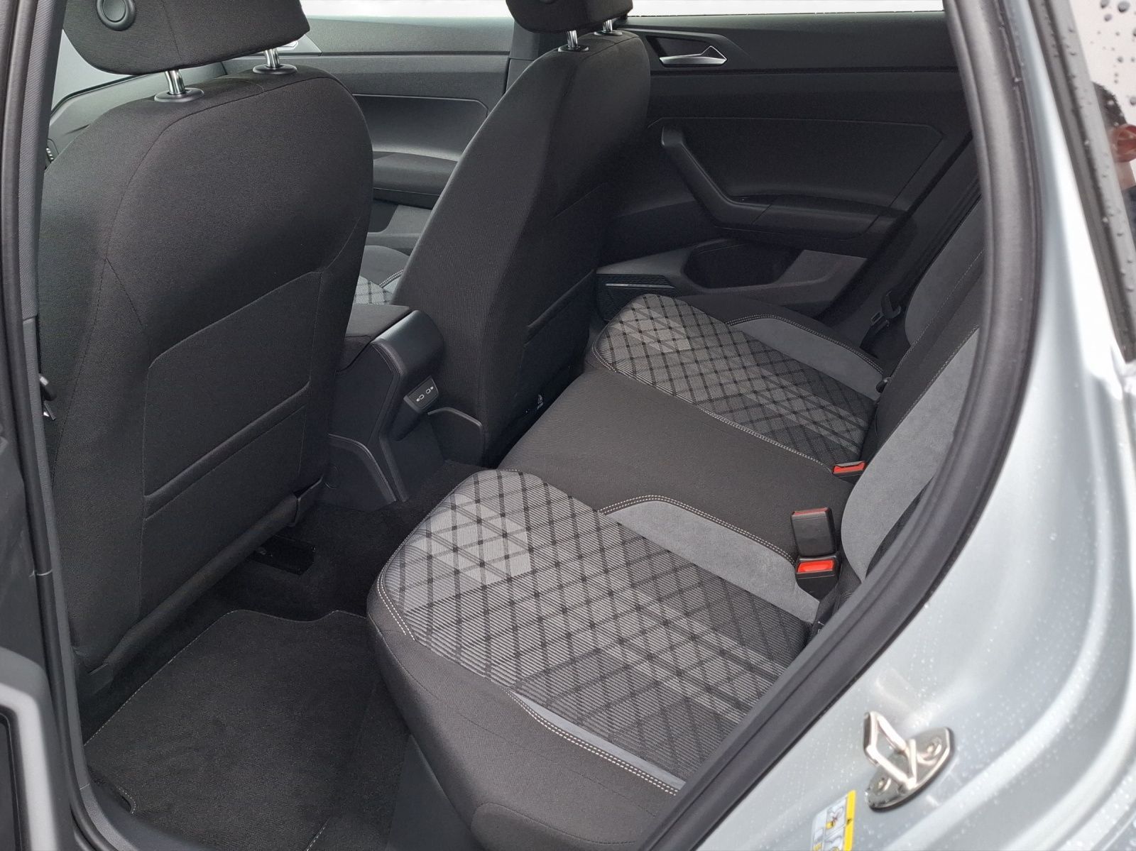 Volkswagen Taigo - Bild 3