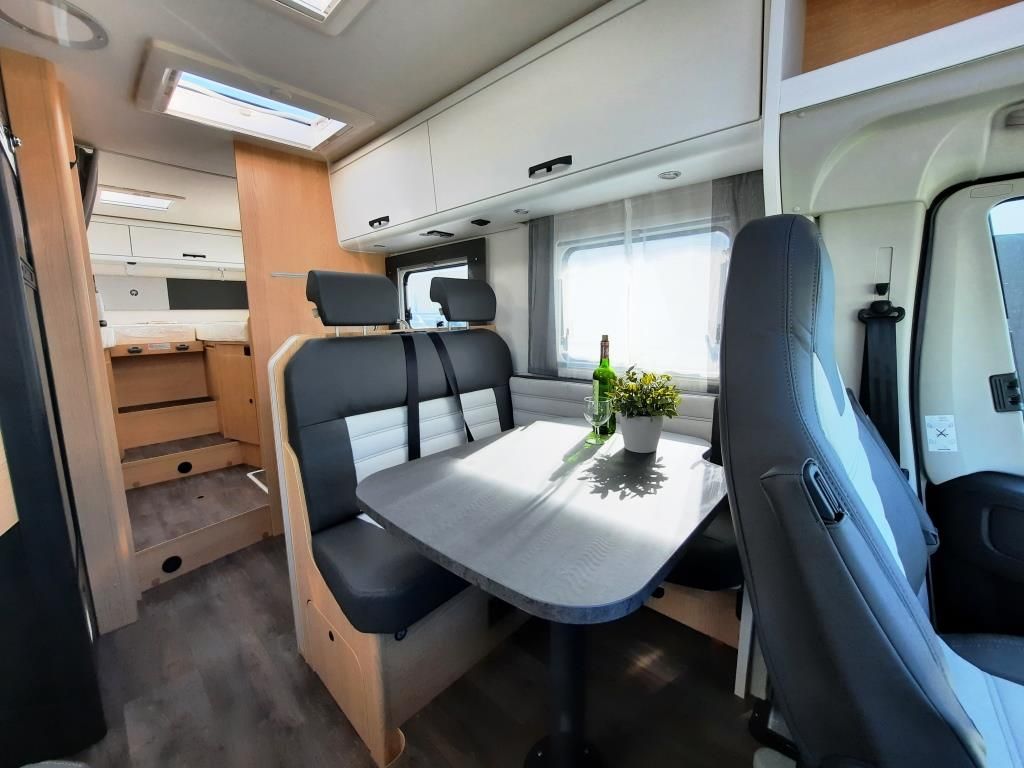 Fahrzeugabbildung Sunlight T 68 Adventure Edition Verfüg./Sparen Sie 4.086,