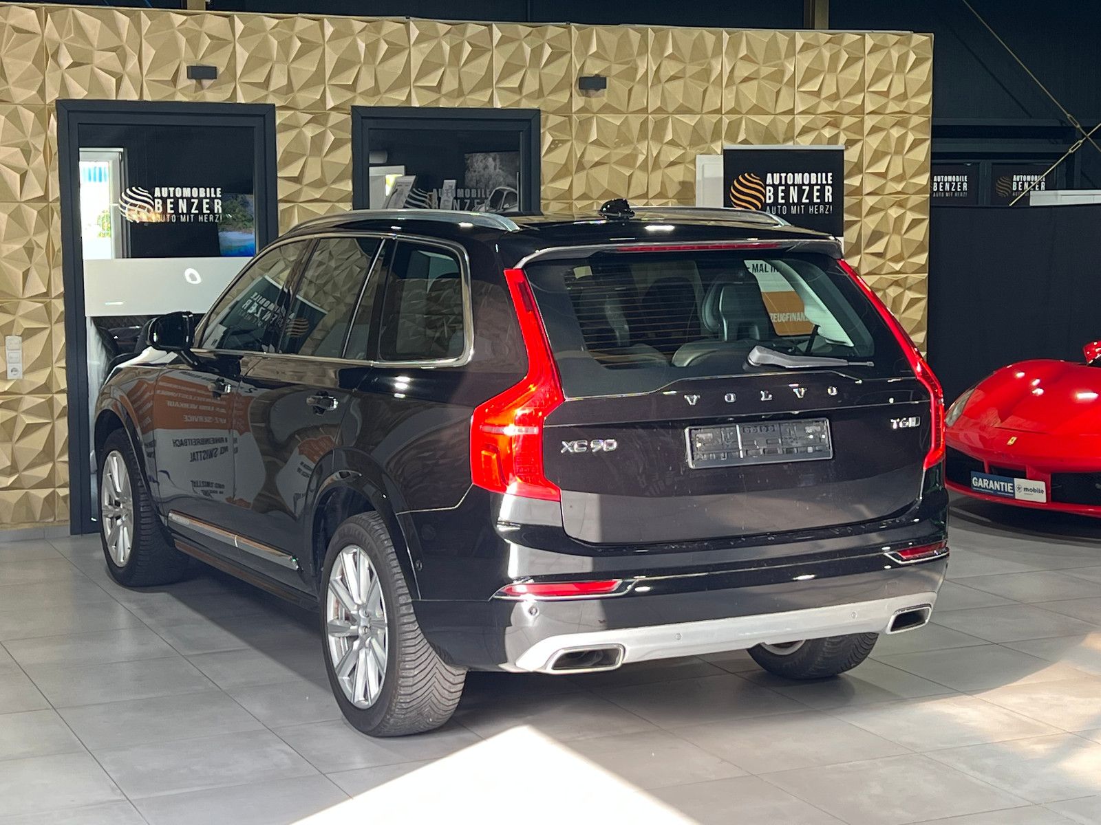 Fahrzeugabbildung Volvo XC90 Inscription AWD/7-SITZE/KAMERA/LEDER/LED