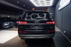 AUDI Q7 45 TDI*PANO*360*AHK*MATRIX*B&O*S&H*MEMORY*