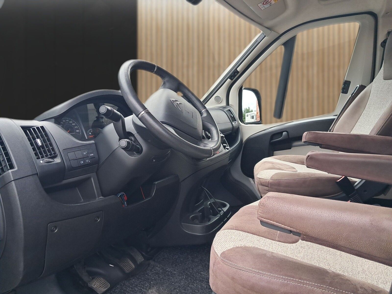 Fahrzeugabbildung Pössl Roadcruiser B Citroen 163 PS Markise, Radio DAB