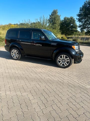 Otros Dodge Nitro R/T 4.0 mit Tüv bis 26