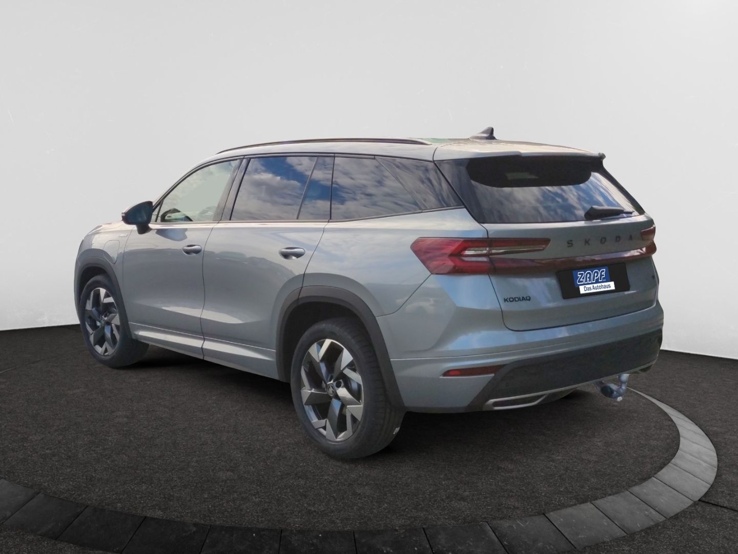 Skoda Kodiaq 1.5 TSI iV Sportline Pano AHK ACC Head-Up imagem 3