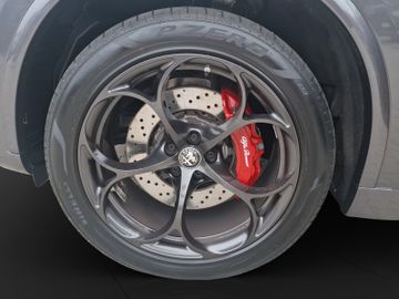 Alfa Romeo Stelvio Quadrifoglio Q4 2.9 V6 Bi-turbo Kam.+SHZ