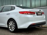 Kia Optima 1.7 CRDI Vision x *7G|NAVI|CAM|LEDER* - weiße Kia Optima