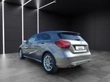 Mercedes-Benz A 250*LED*Panorama*Navi*Cam*PDC*Sport* - Mercedes-Benz A 250: Limousine