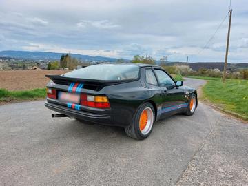 1983 Porsche 944 photo 2