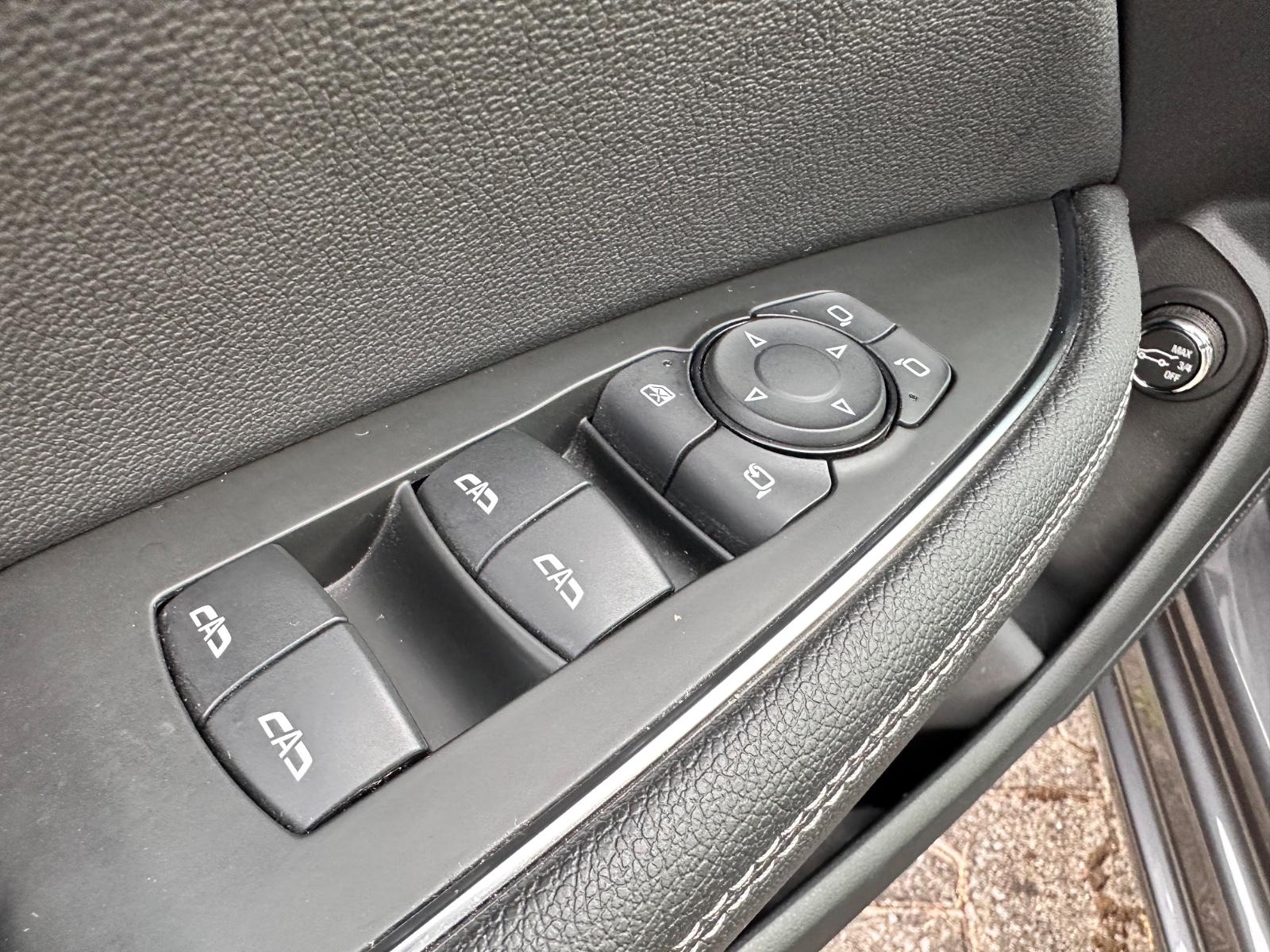 Opel Insignia B ST Navi HuD ACC AHK Kamera Massage