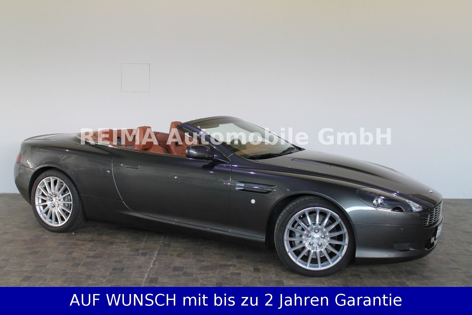Fahrzeugabbildung Aston Martin DB9 Volante 5.9 i V12 Cabrio, Deut. Auslieferung