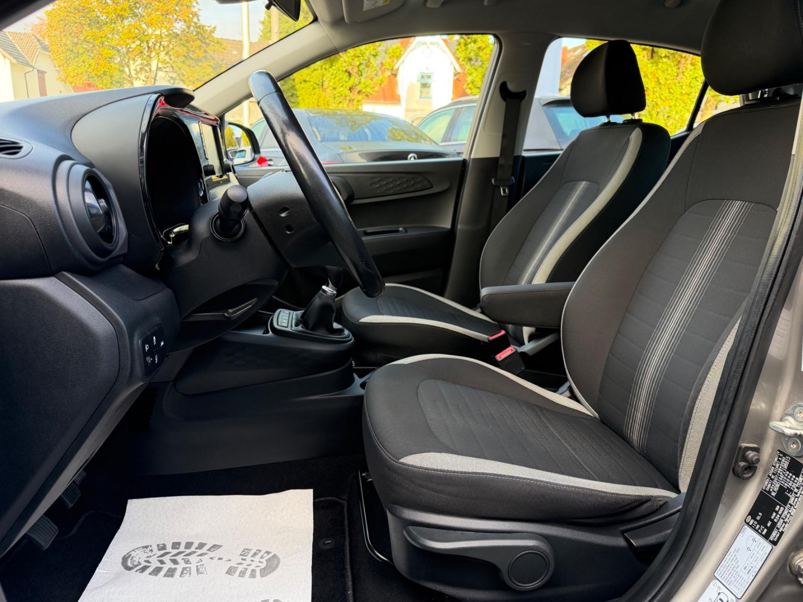 Hyundai i10 1.0 Connect & Go/Apple CarPlay-NAVI/KAMERA