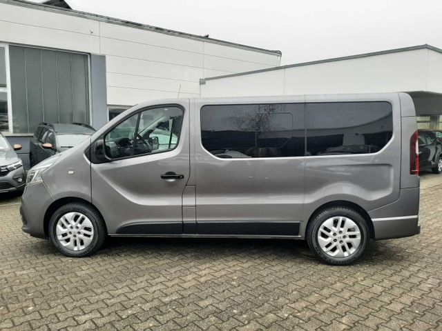 Fahrzeugabbildung Renault Trafic SpaceClass 2.0 DCi 170 EDC