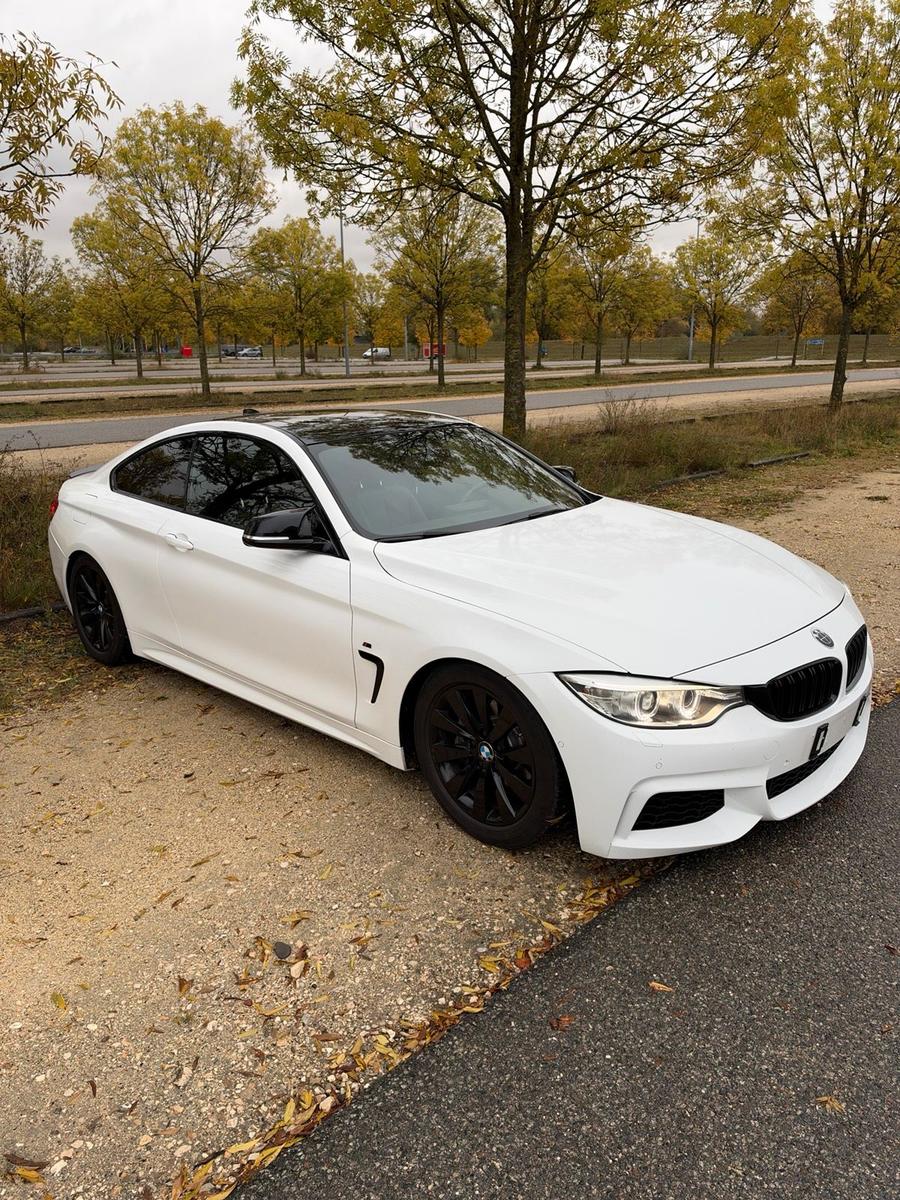 BMW 324