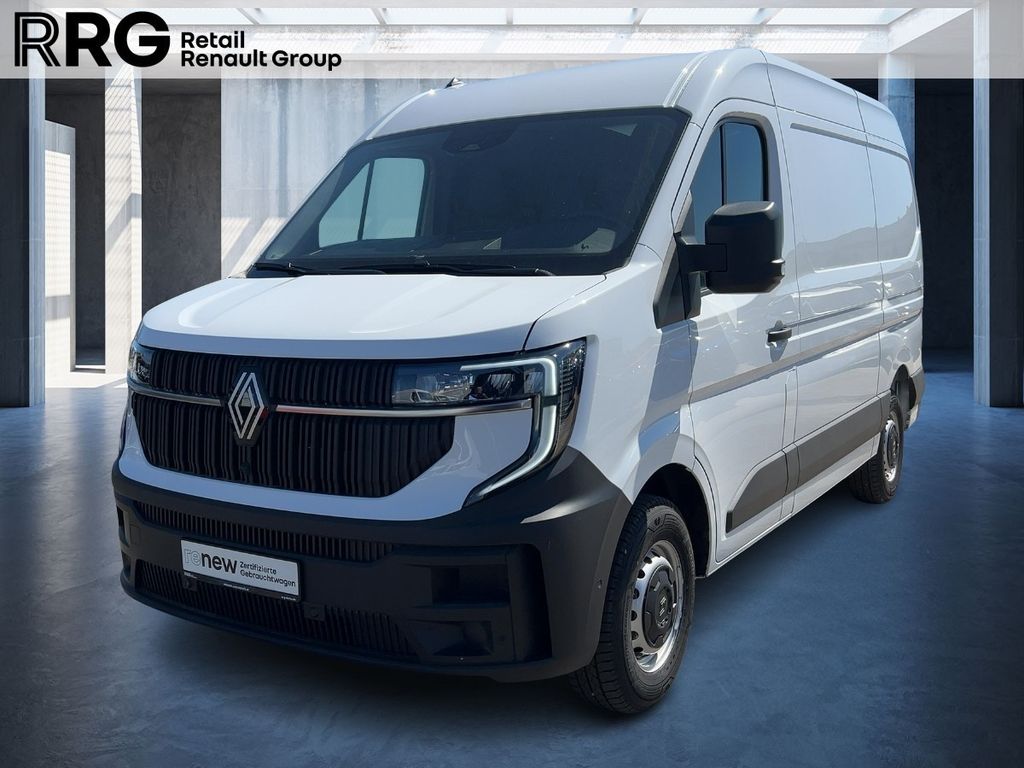 2025 Renault Master