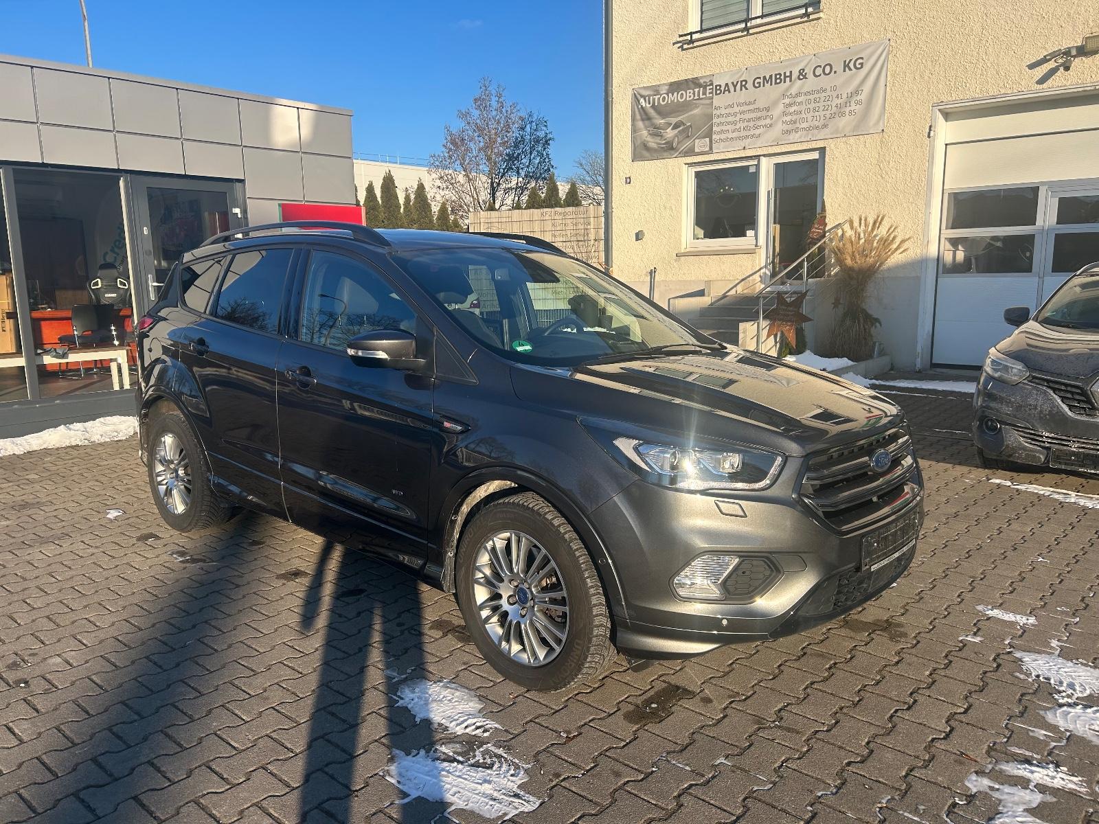 Ford Kuga ST-Line Panorama AHK  ATM 4.000 KM