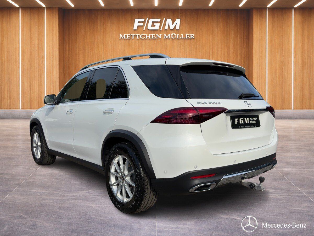Mercedes-Benz GLE 300d 4MATIC PANO 360 BURM. KEYLESS CARPLAY foto 2