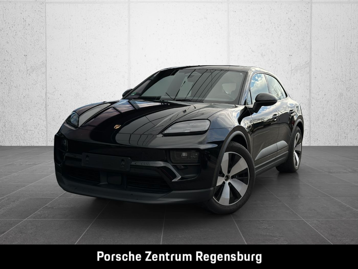 PORSCHE Macan 4 PANO PASM SHZ