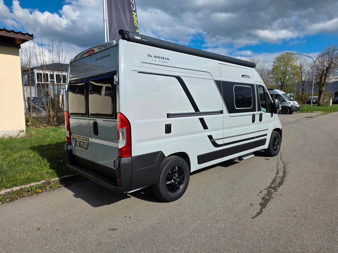 Adria Twin ALL-IN 600 SPB, 2026