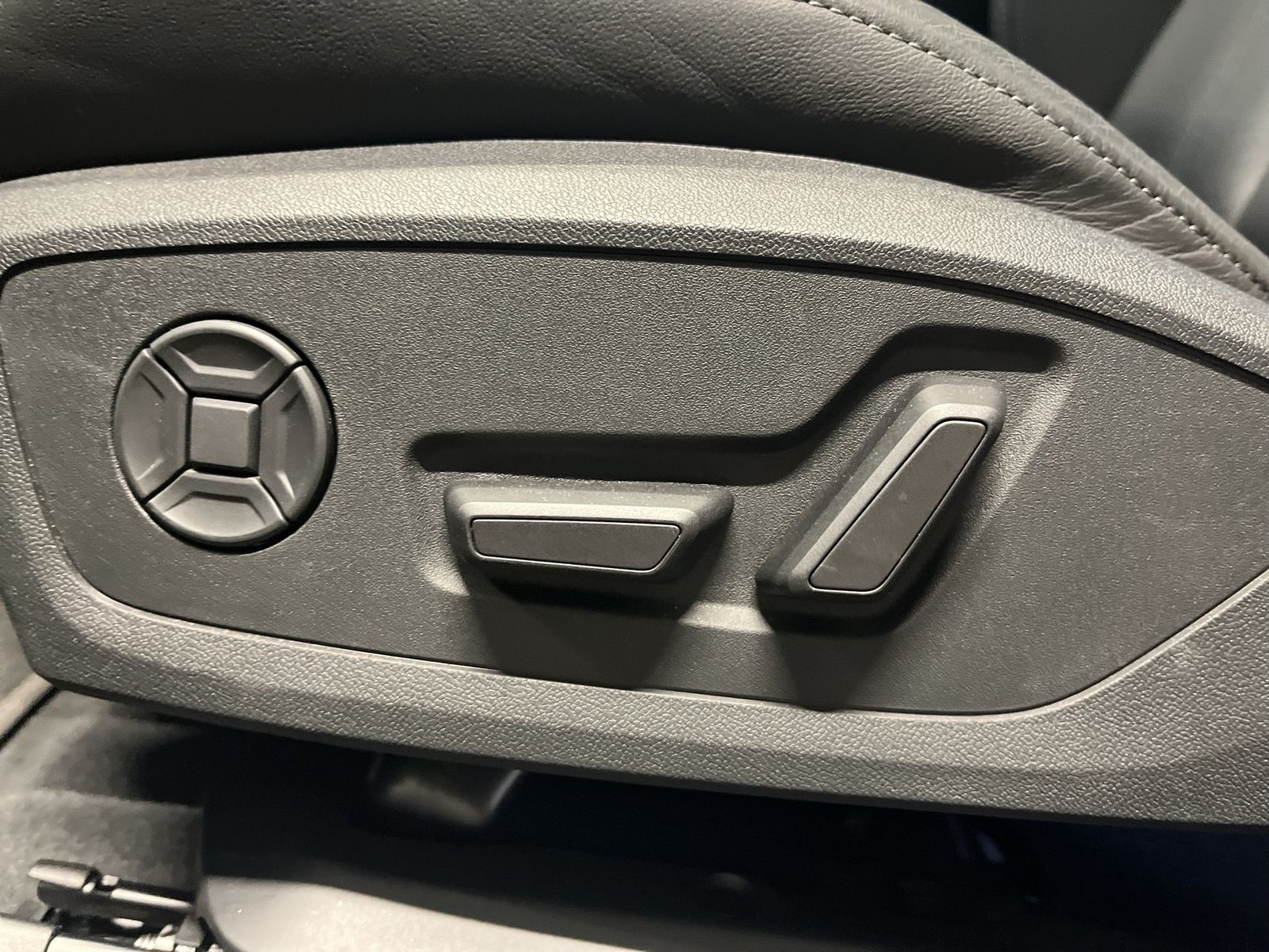 Audi A6 - Bild 13