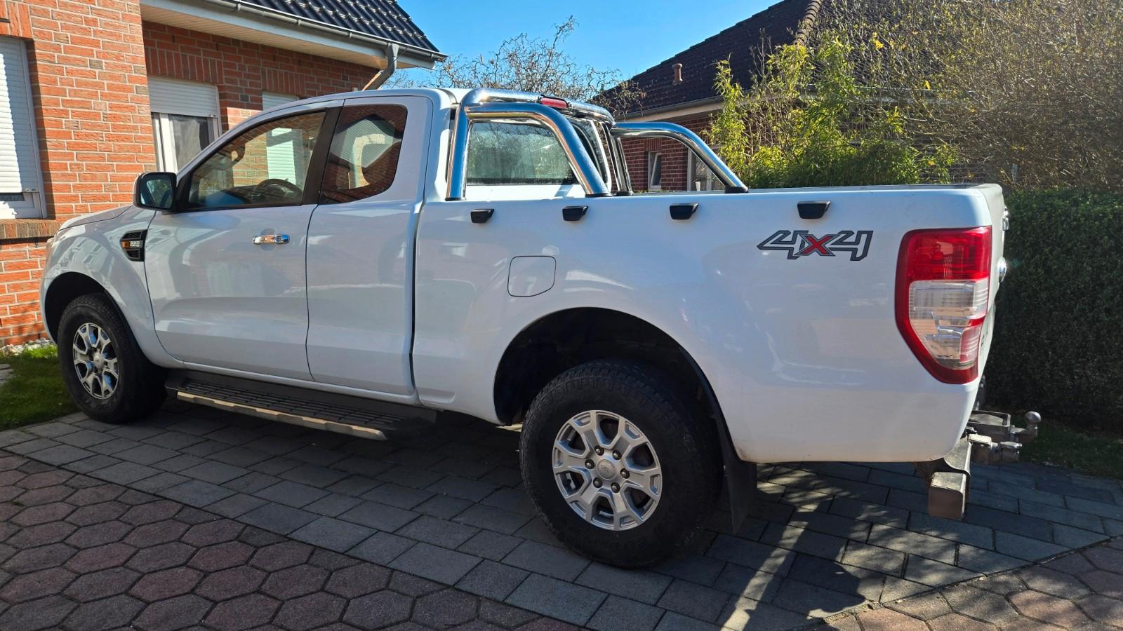 Ford Ranger XLT Extra cab 2.2 Webasto Klimaautomatic