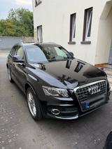 Audi AUDI Q5 SLINE QUATTRO 2 LITER - Audi Q5 mit Diesel-Antrieb: Sline