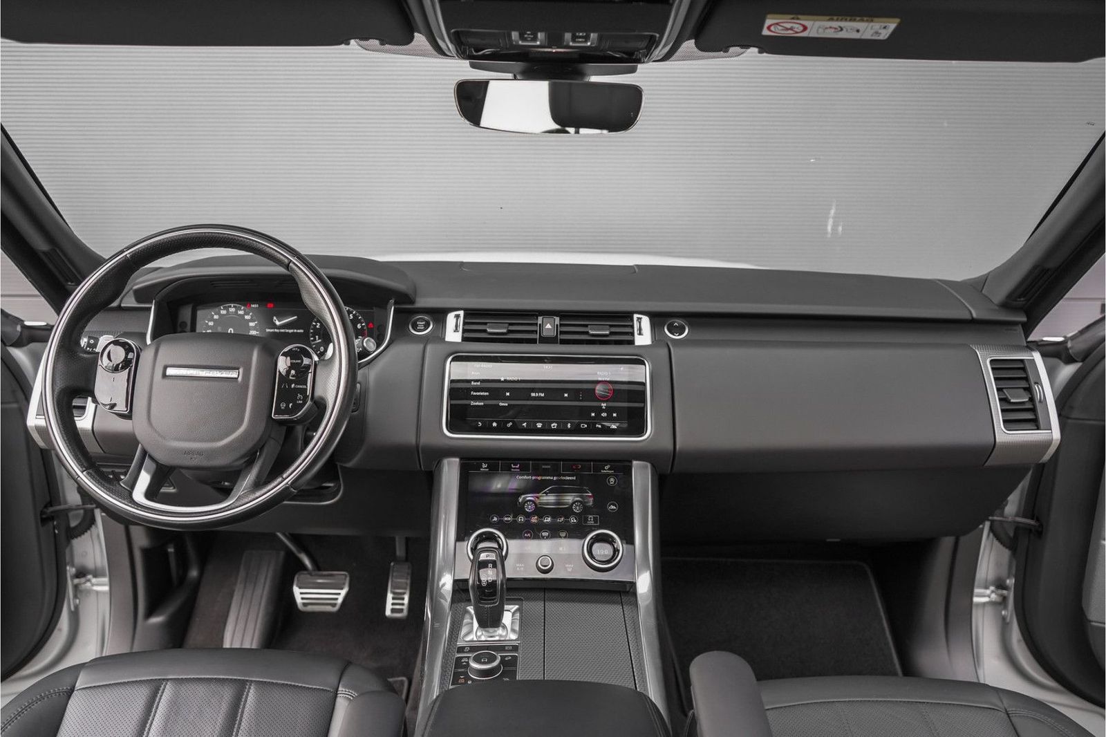 Land Rover Range Rover Sport P400e HSE Dynamic Stealth SVO imagem 2