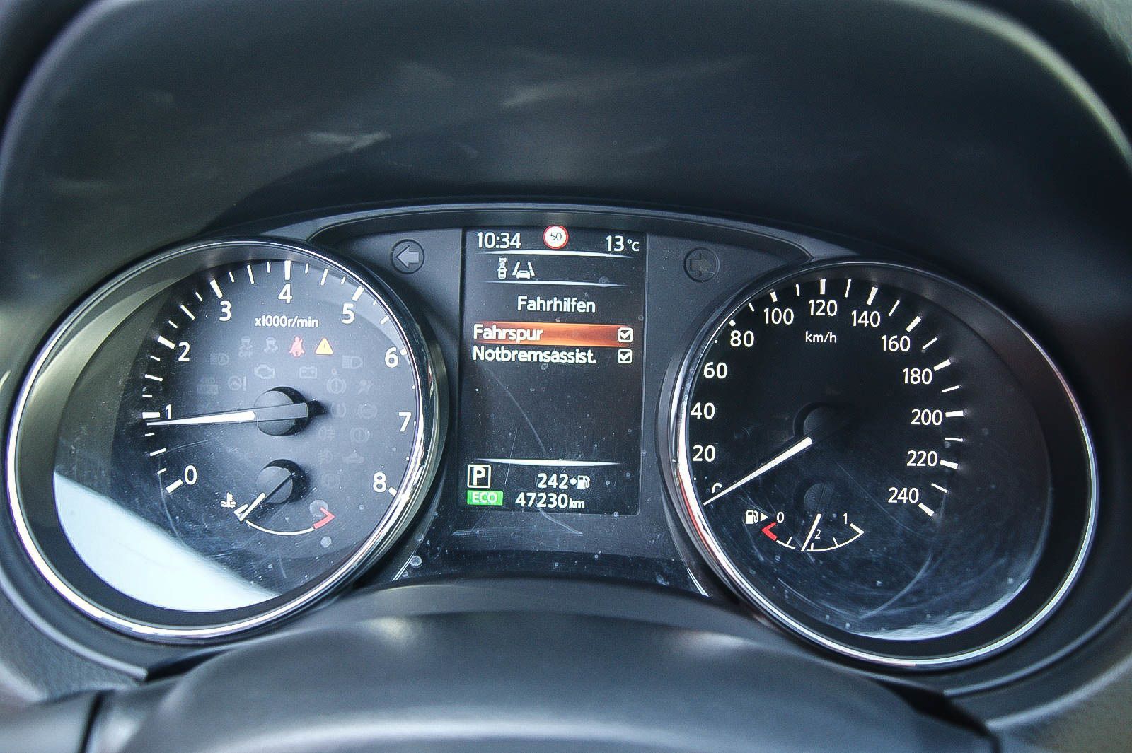 Fahrzeugabbildung Nissan Qashqai DIG-T 12 N-Connecta KAMERA RENTNERBESITZ