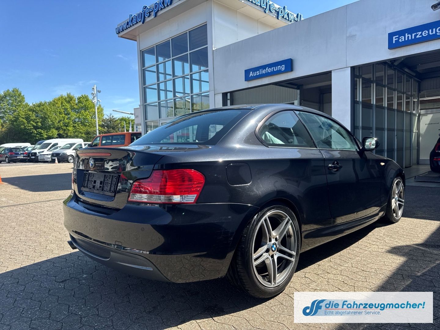 Fahrzeugabbildung BMW 118 d Coupe DPF Sportpaket Klimaautom *EXPORT