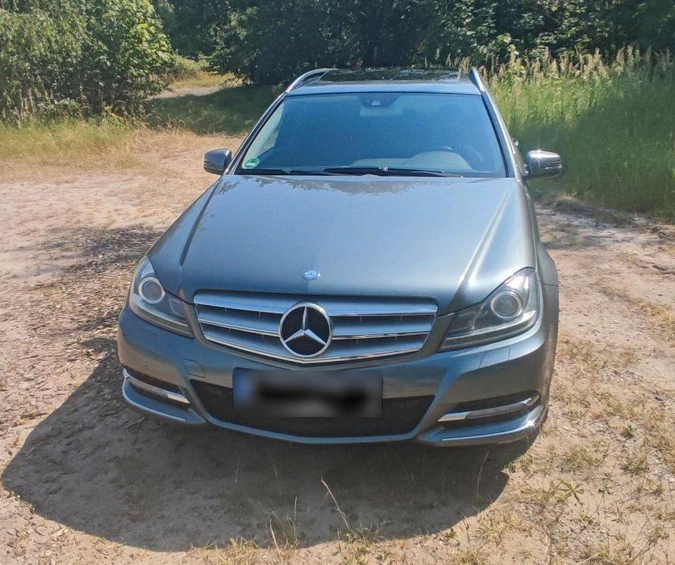 Mercedes-Benz C220 2011 — engine 170 HP (125kW)