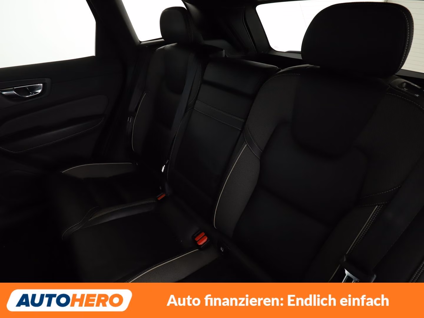 Volvo XC60 2.0 T5 R-Design 2WD Aut.*NAVI*LED*CAM*PDC*