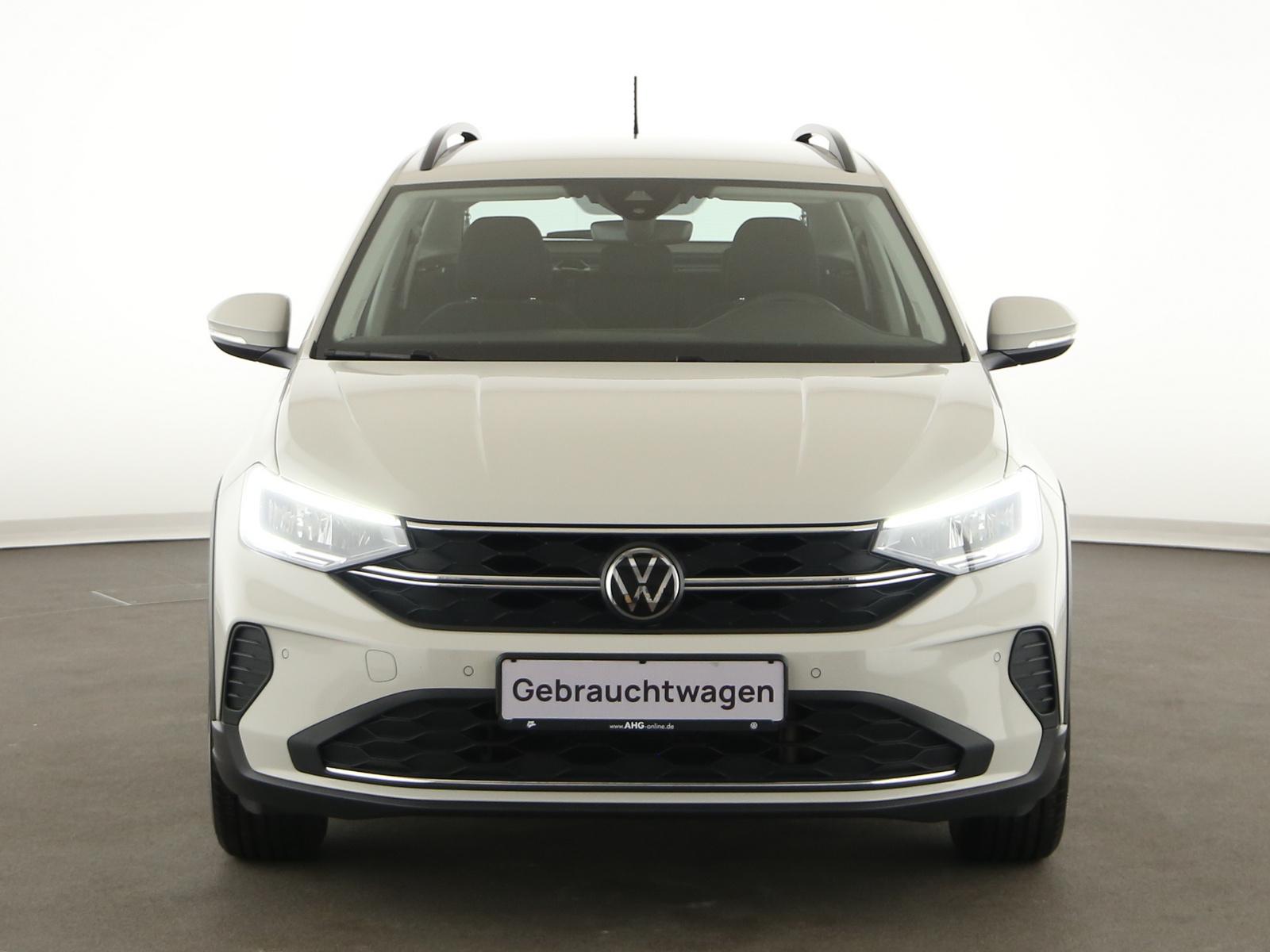 Volkswagen Taigo 1.0TSI 95PS LIFE AHK PDC LED SHZ LMR MFL L