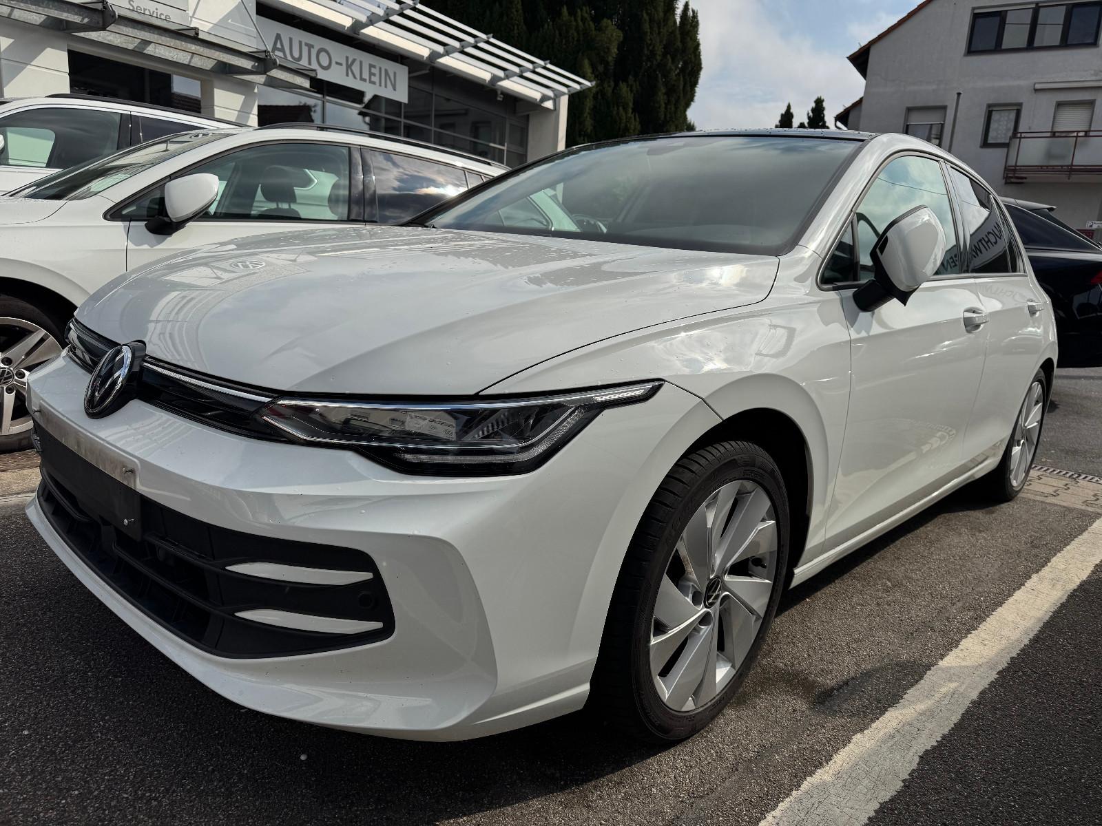 Volkswagen Golf VIII Lim. 1.5 TSI Life Panoramadach, миниатюра 19