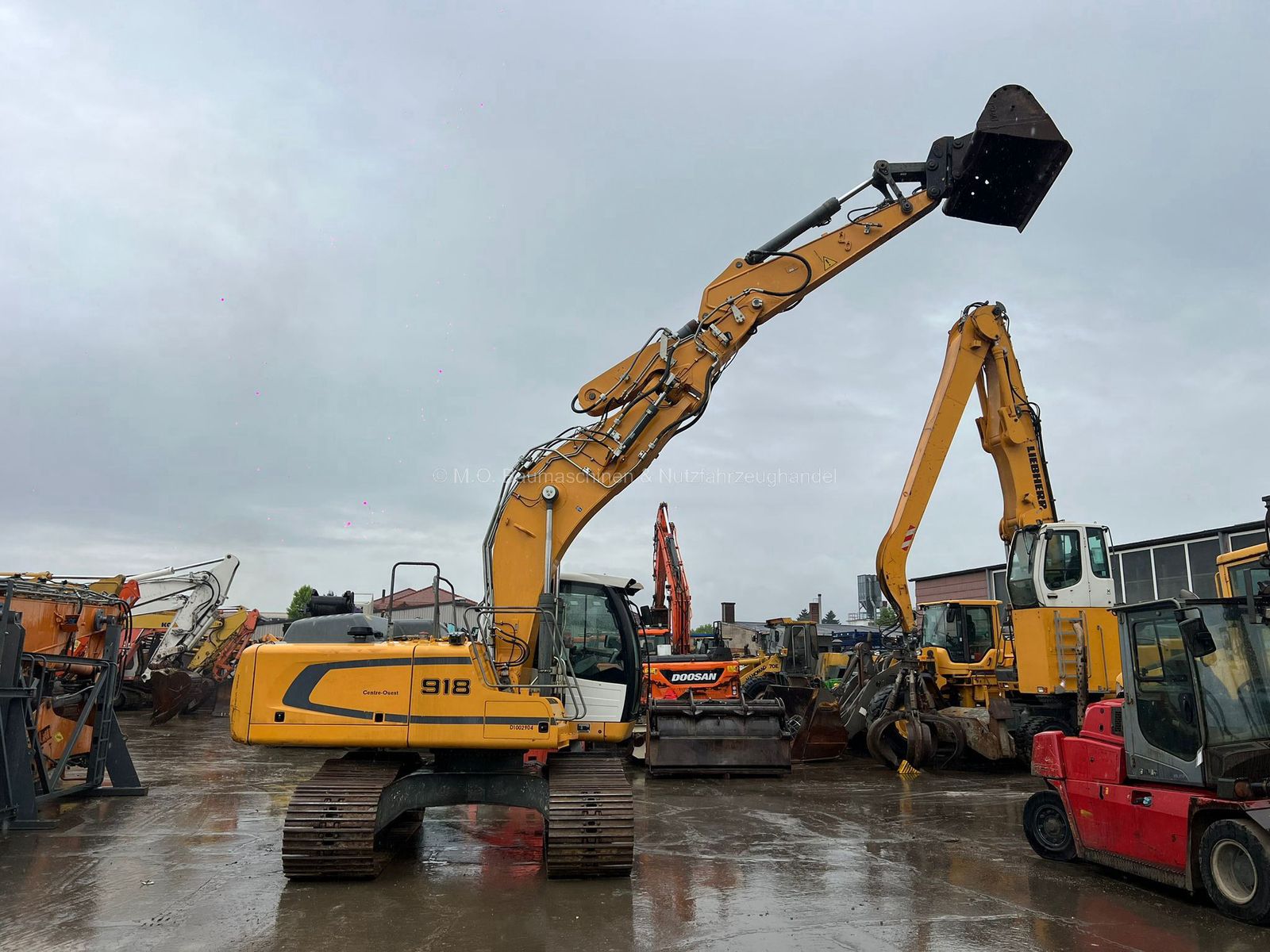 Fahrzeugabbildung Liebherr R 918 LC / ZSA / AC / Hammerleitung/ SW/