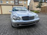 Mercedes-Benz C 180 AVANTGARDE  - gebrauchte Mercedes-Benz C 180 aus dem Jahr 2001