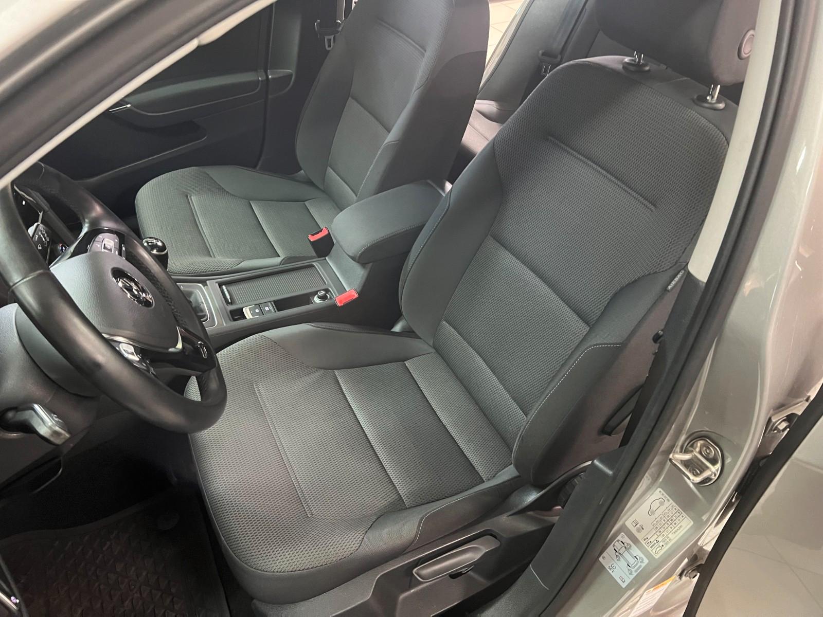 Volkswagen Golf VII Lim. Comfortline BlueMotion 1 Hand, миниатюра 15