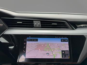 2024 AUDI Q8 E-TRON — миниатюра 13