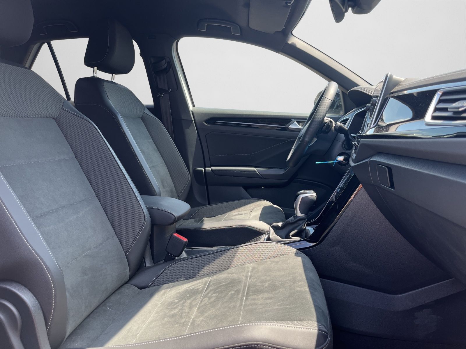 Volkswagen T-Roc - Bild 6