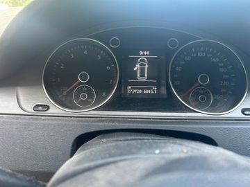 Volkswagen Passat Variant - 11