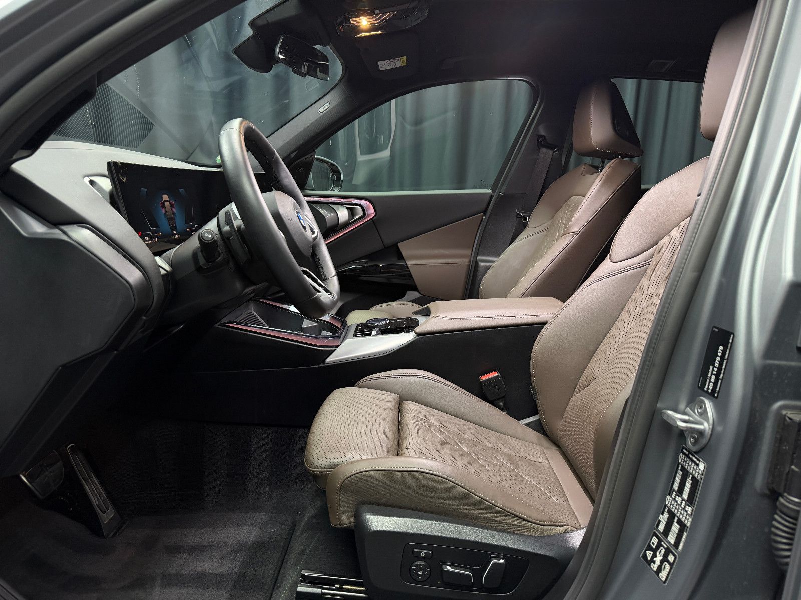 Fahrzeugabbildung BMW X3 20 d xDrive M Sport |H/K|AHK|LED|INDIVIDUAL