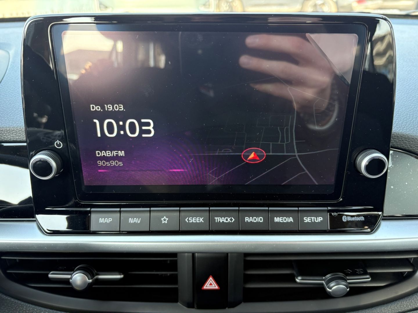 Fahrzeugabbildung Kia Picanto Vision Verkehrszeicherk Rückfahrkamera A