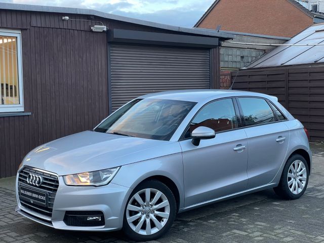 Audi A1 Sportback NAVI PDC ALU SHZ MFL 96TKM