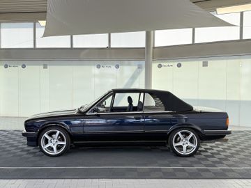 BMW 320i CABRIO VFL HARDTOP WINDSCHOTT 2.HAND