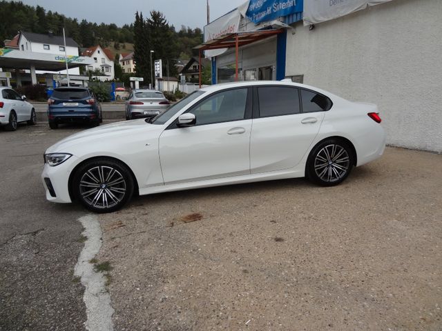 Fahrzeugabbildung BMW 320d xDrive M Sport/2.Hd/Leder/Navi/Kam/LED/