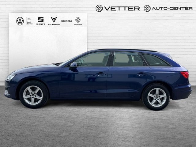Fahrzeugabbildung Audi A4 Avant 30 TDI 136 PS S tronic MMI SHZG PDC AC
