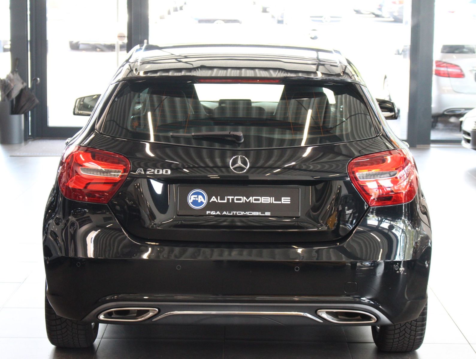 Fahrzeugabbildung Mercedes-Benz A 200 BlueEfficiency Urban 2.Hand+Nur17TKM