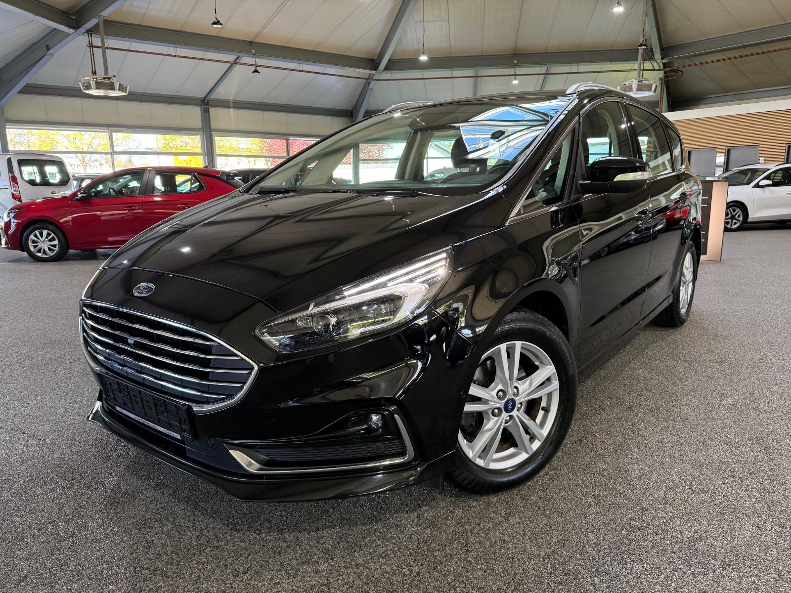 Ford S-MAX 2.0D Titanium AHK ACC Navi RfK Winter