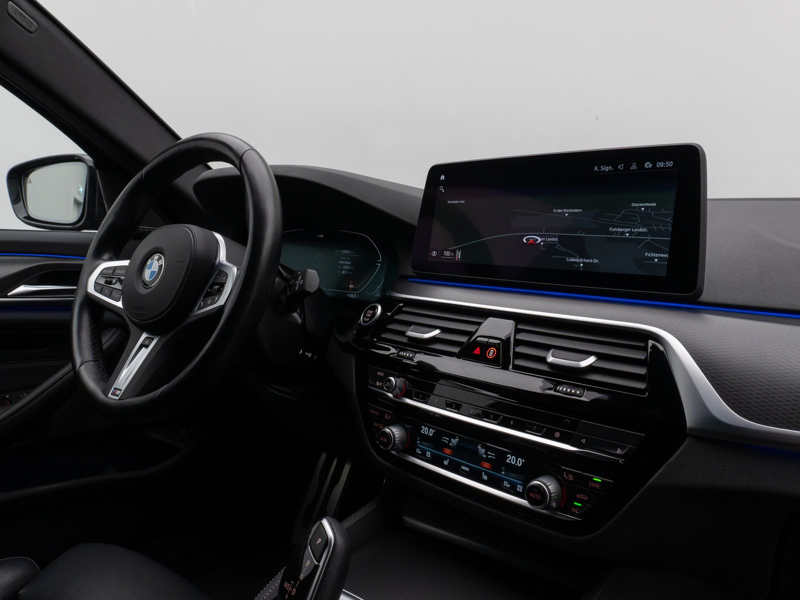 Fahrzeugabbildung BMW 540d xD M Sport Pro Kamera HUD DAB H/K AHK Alarm