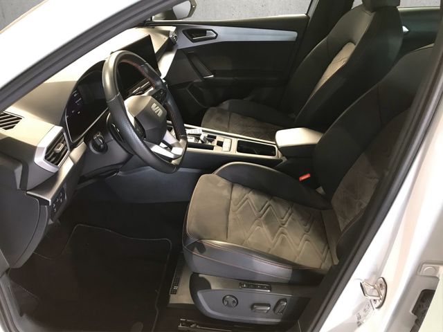 Leon Sportstourer FR 1.5 eTSI*AHK*PANO*LED*